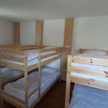 Hostel In Picerija Spajza Mojstrana Bagian luar foto